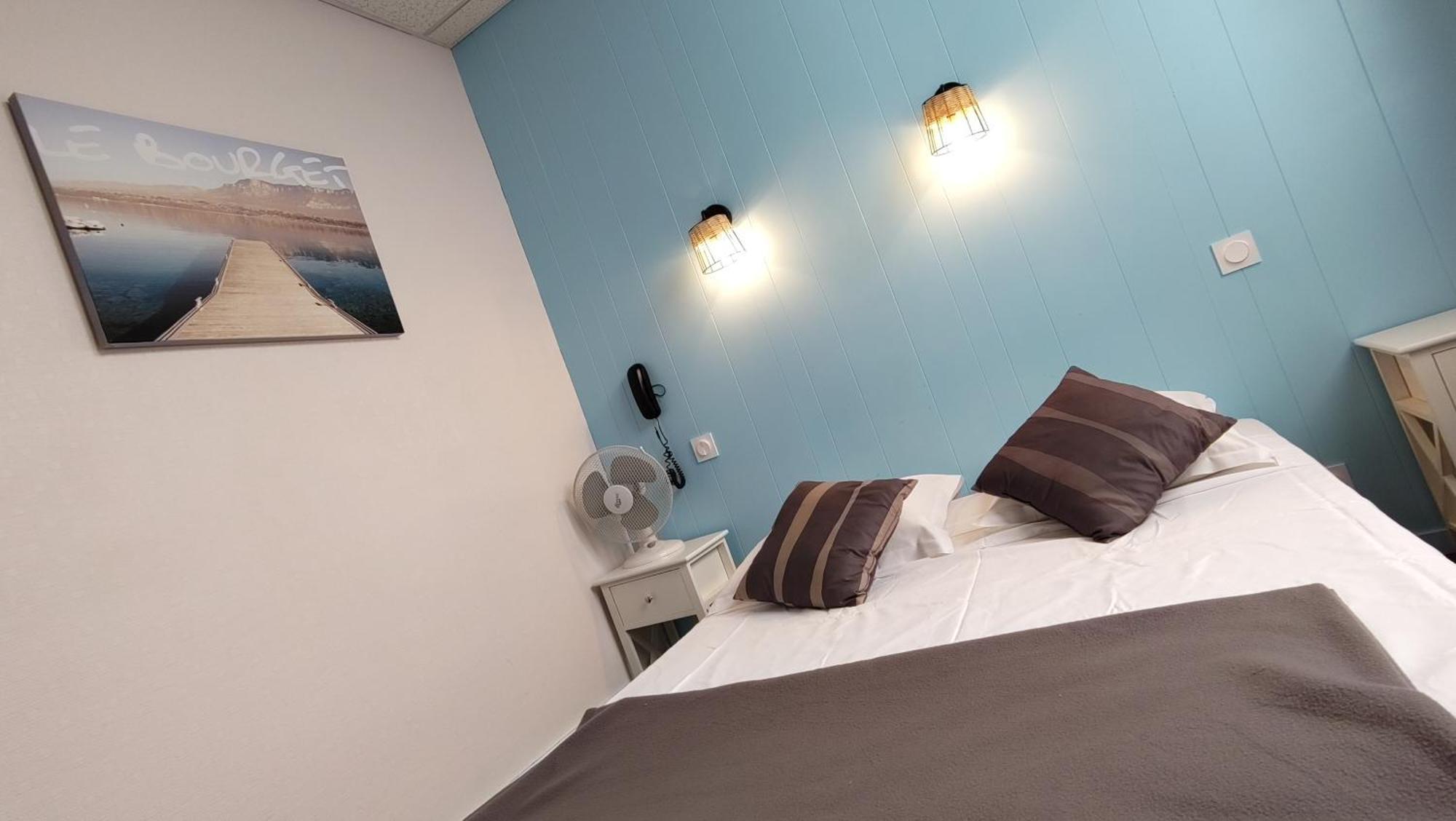 Hotel Le Colibri Εξ Λε Μπαν Εξωτερικό φωτογραφία