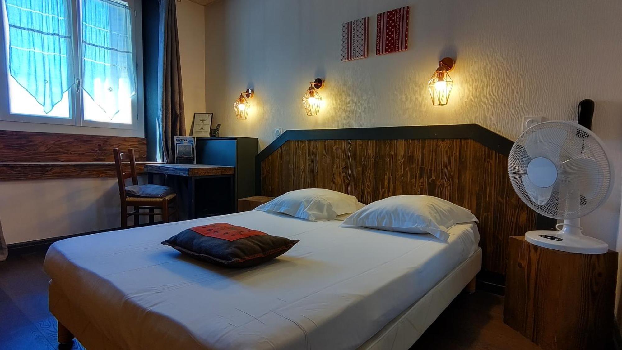 Hotel Le Colibri Εξ Λε Μπαν Εξωτερικό φωτογραφία