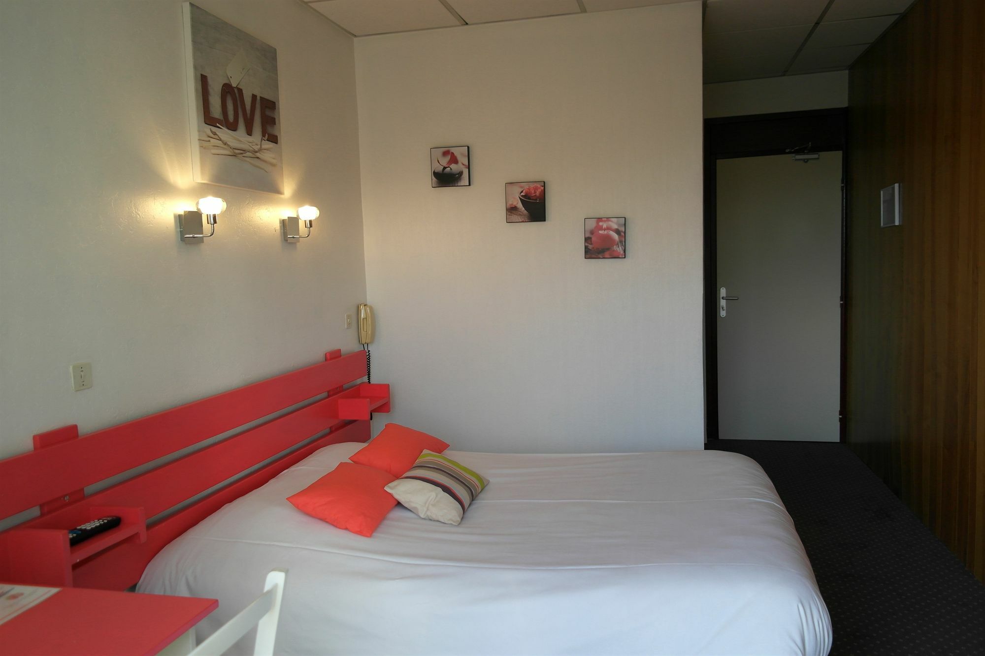 Hotel Le Colibri Εξ Λε Μπαν Εξωτερικό φωτογραφία